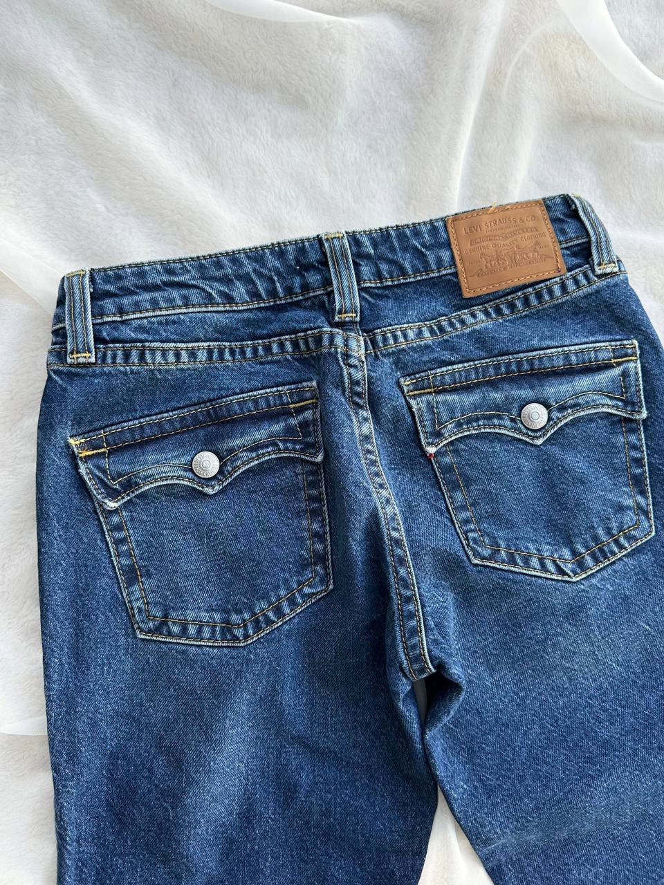 LEVI'S BOOT CUT (36)