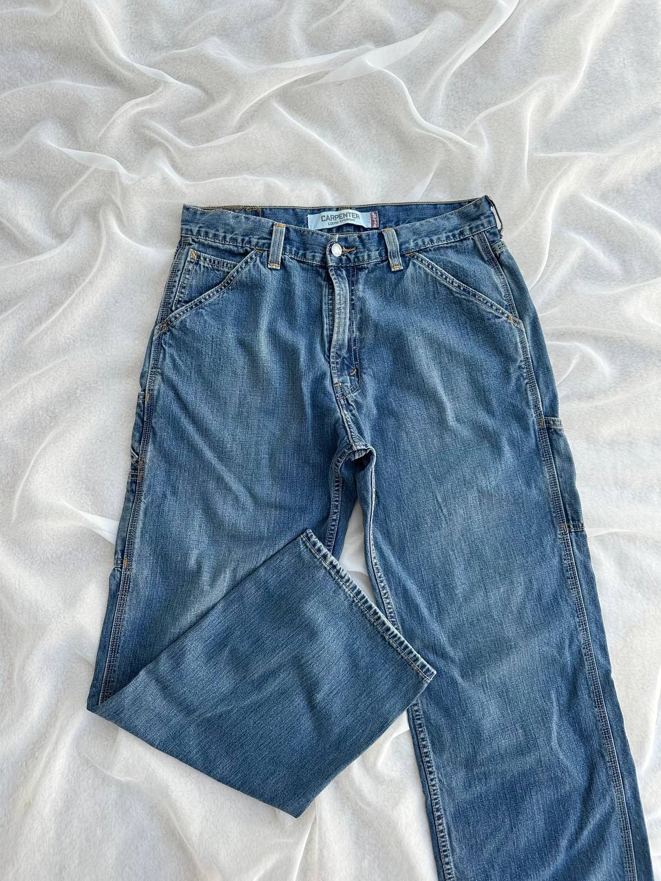 LEVI'S CARP. STRAIGHT (42)