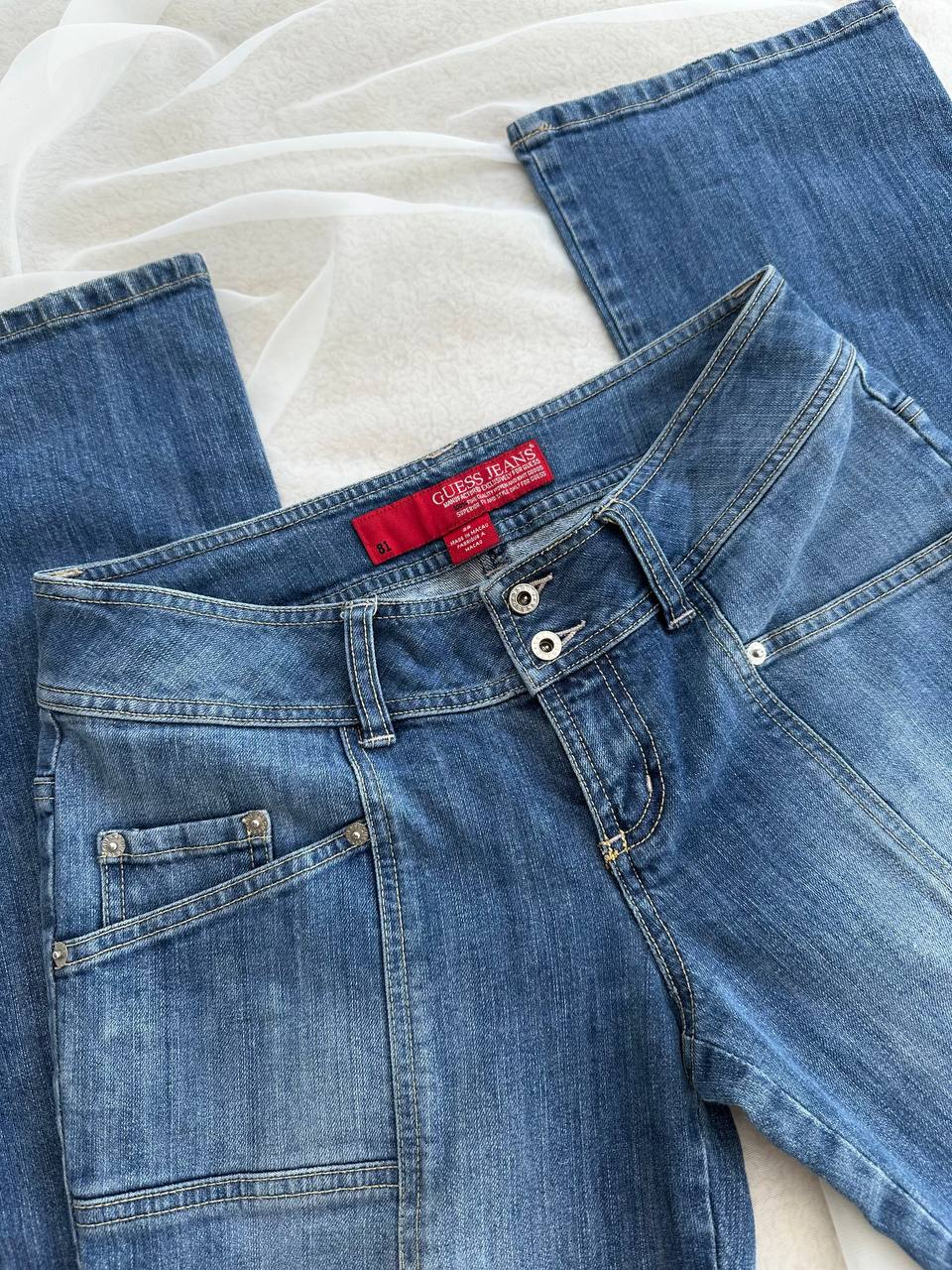 GUESS BOOT CUT (38)