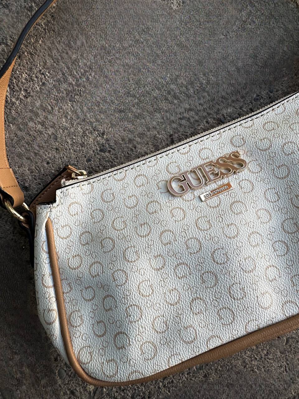 MINI BAG GUESS
