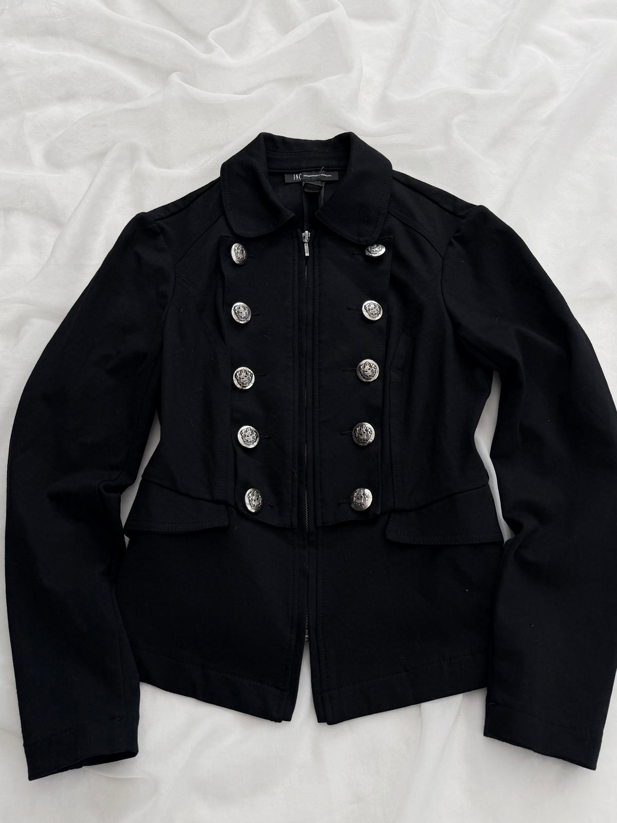 I•N•C JACLET (XS)
