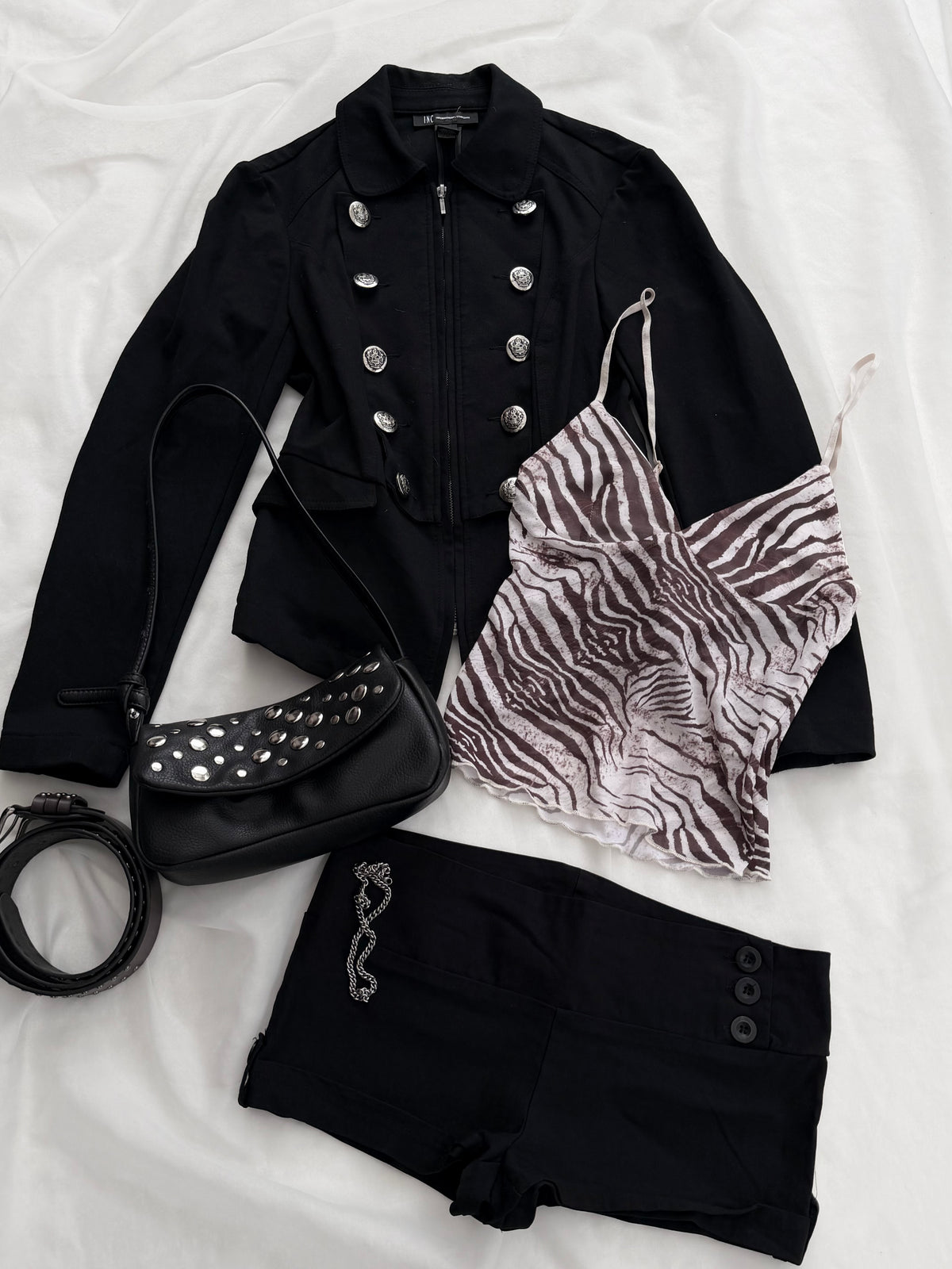 I•N•C JACLET (XS)