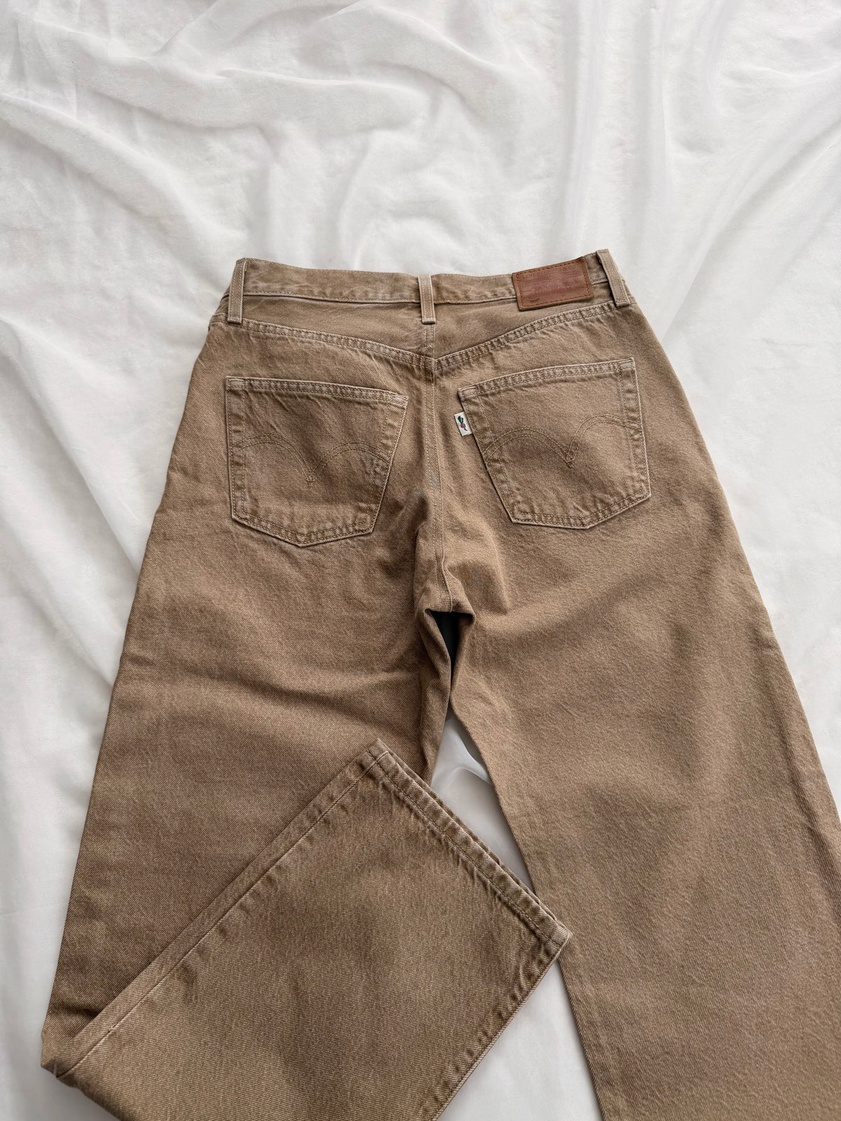 LEVI’S 501 PANTS (38)
