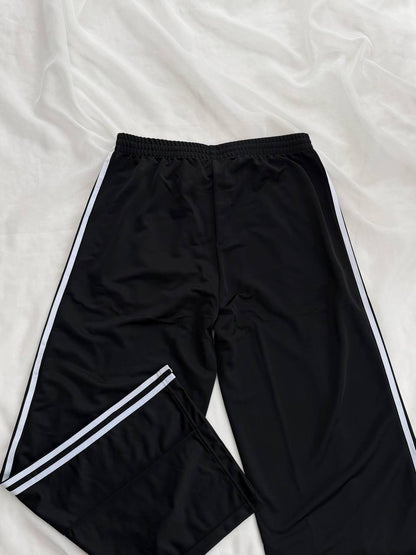 BAGGY ADIDAS (L)