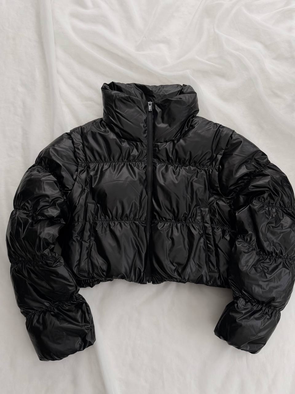 PUFFER ADIDAS (M/L)