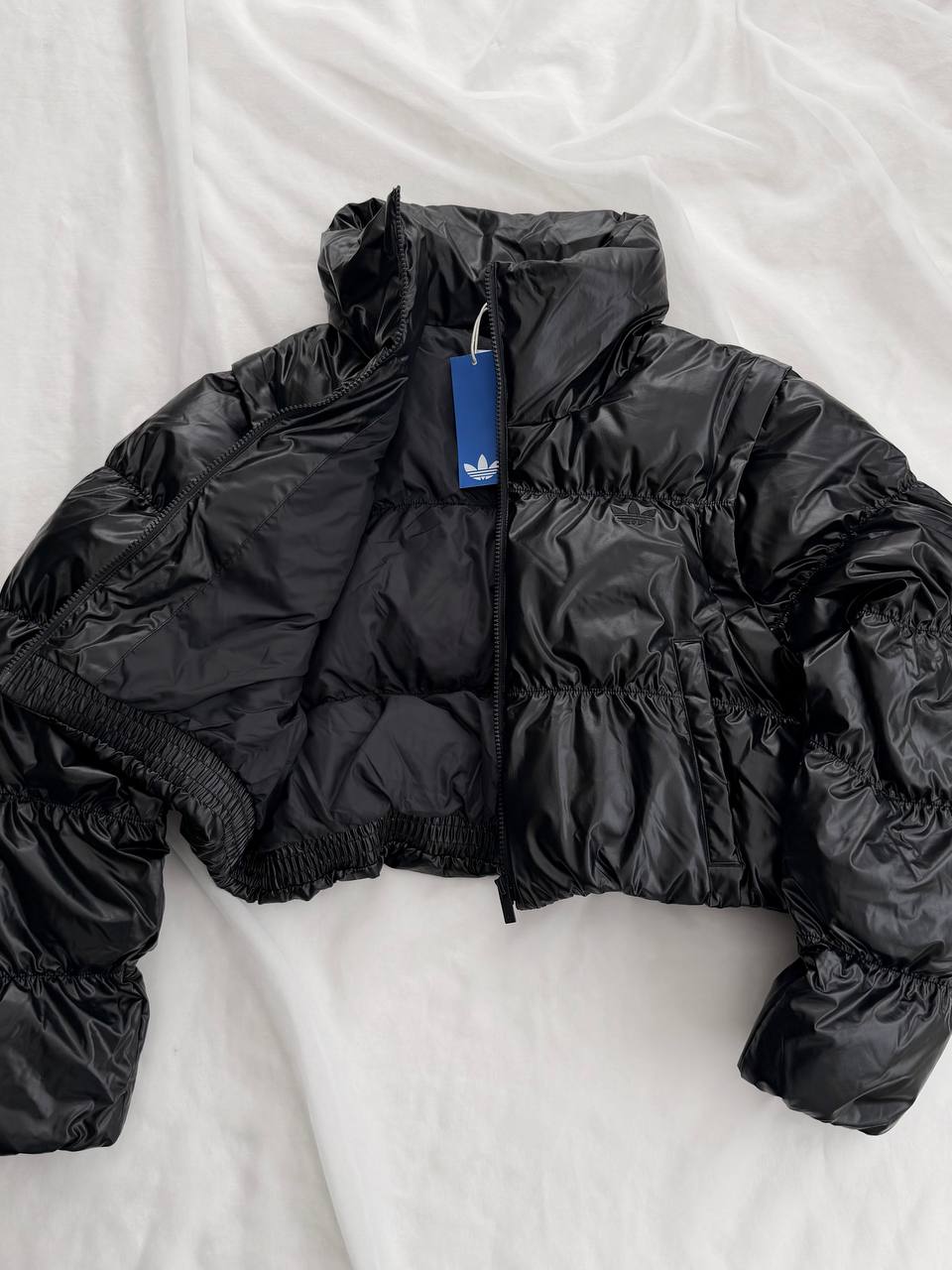 PUFFER ADIDAS (M/L)