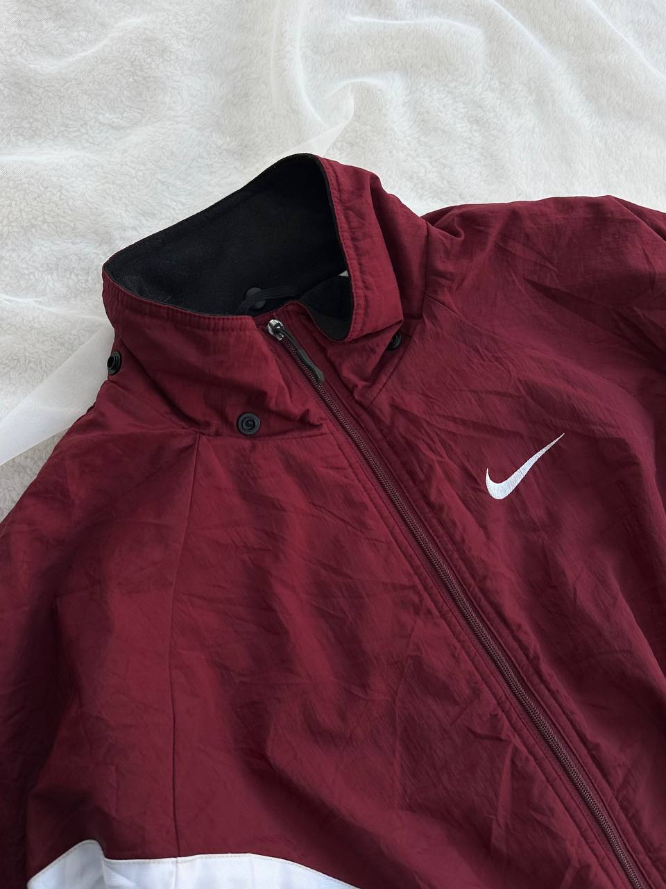 CHAQUETA NIKE (XL)