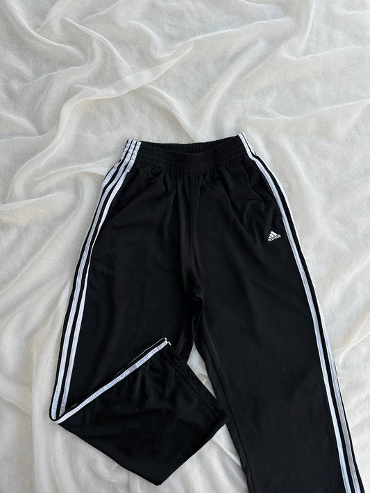 BUZO ADIDAS (M)