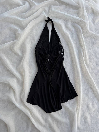 BLACK HALTER TOP (S)