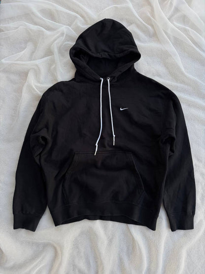 BLACK HODDIE NIKE (M)