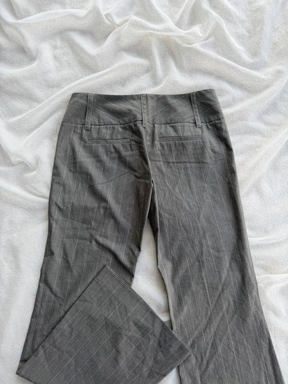 LOW RISE PANTS (38)