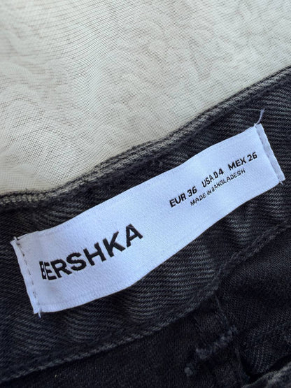 BERSHKA BAGGY (36)