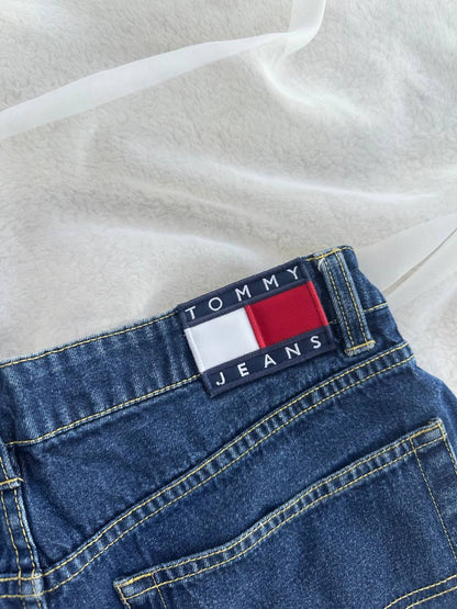 TOMMY JEANS SHORT (38)
