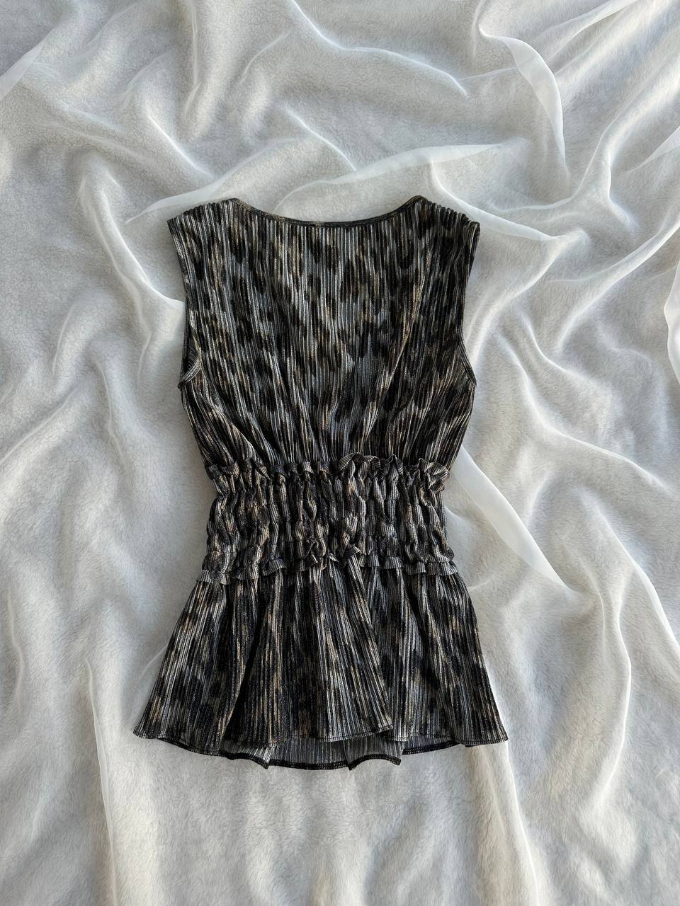 RIVER ISLAND TOP (S)