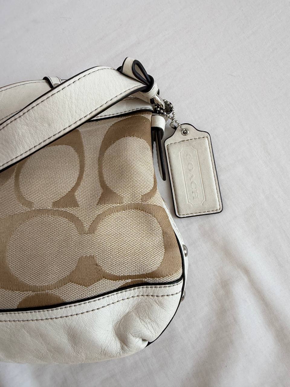 COACH PURSE BEIGE