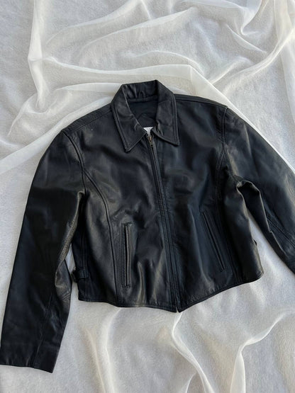 LEATHER JACKET (M)