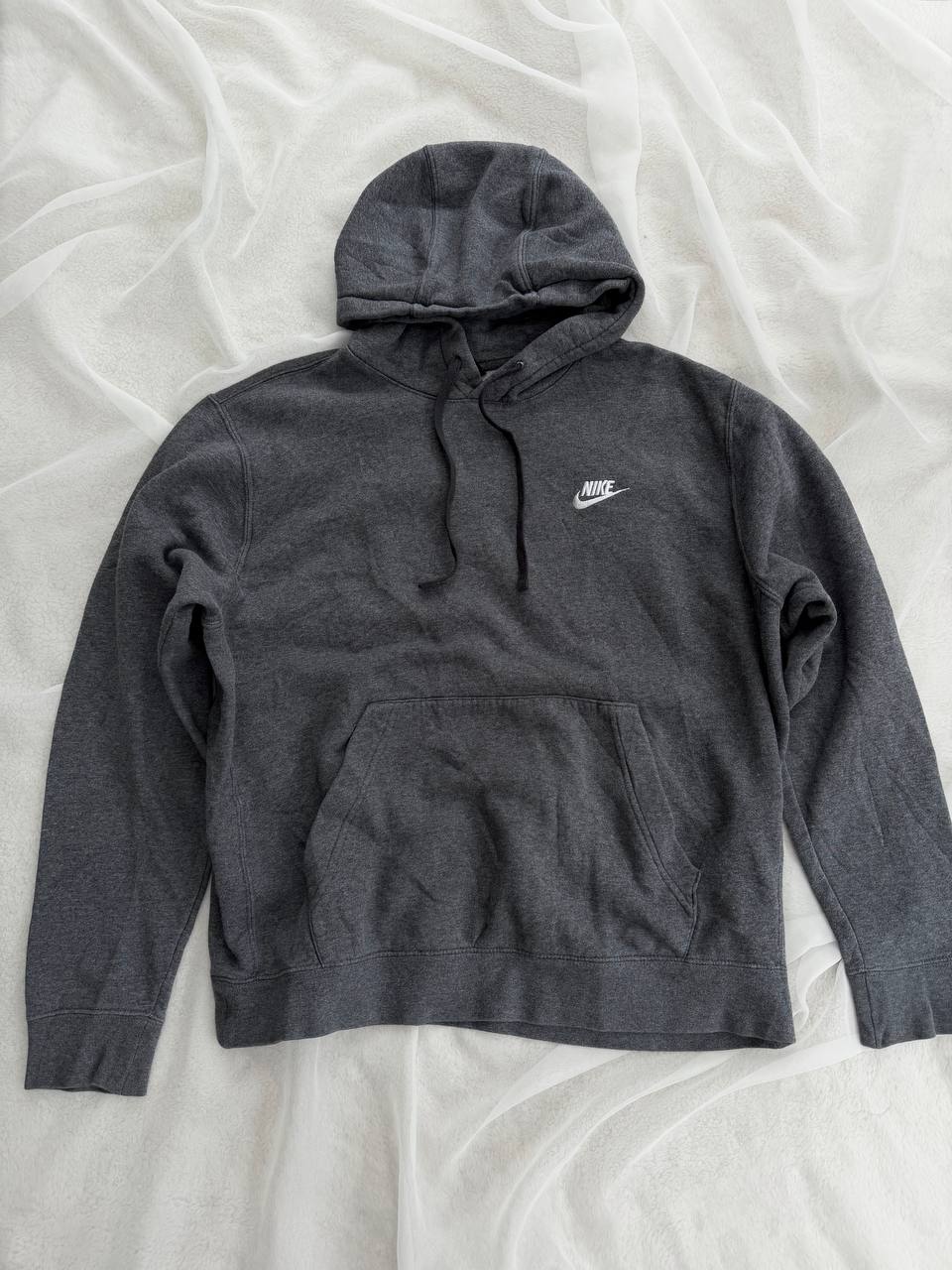 NIKE HODDIE GRIS (M)